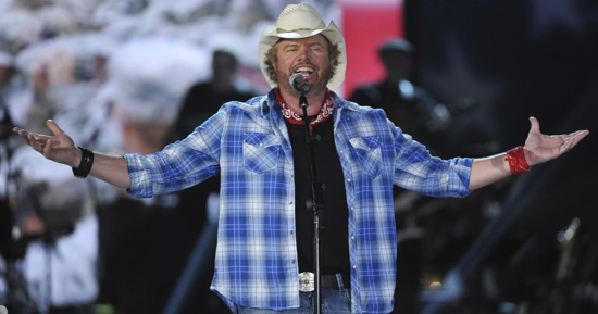  In this April 7, 2014, file photo shows Toby Keith performs at ACM Presents an All-Star Salute to the Troops in Las Vegas. “Beer For My Horses” singer-songwriter Toby Keith has died. He was 62. Keith passed peacefully on Monday, Feb. 5, 2024 surrounded by his family, according to a statement posted on the country singer's website.(Photo by Chris Pizzello/Invision/AP, File)